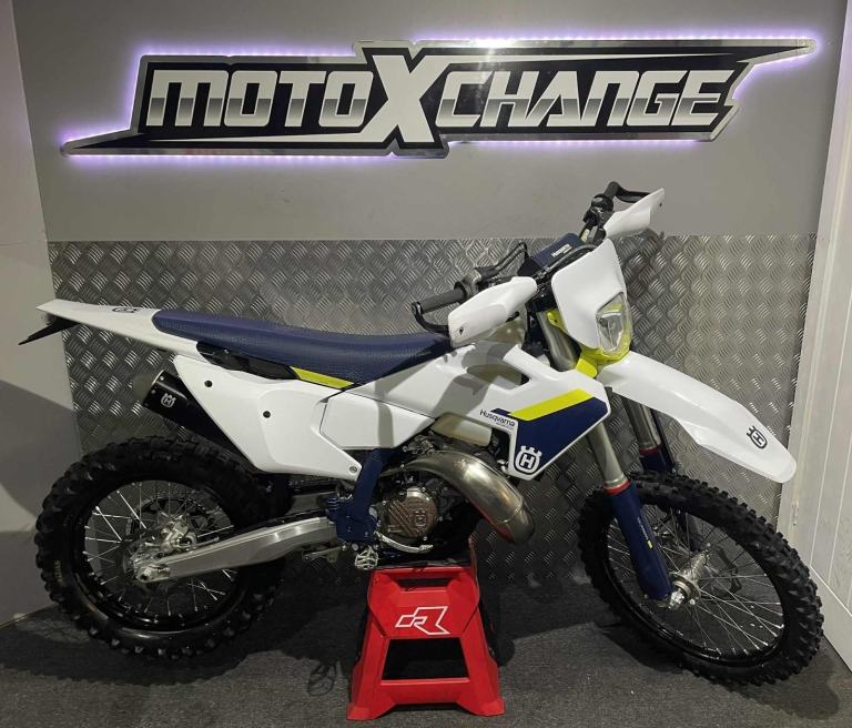 2025 HUSQVARNA 150 TPI...15 HOURS....CLEAN EXAMPLE....£6995.....MOTO X CHANGE 