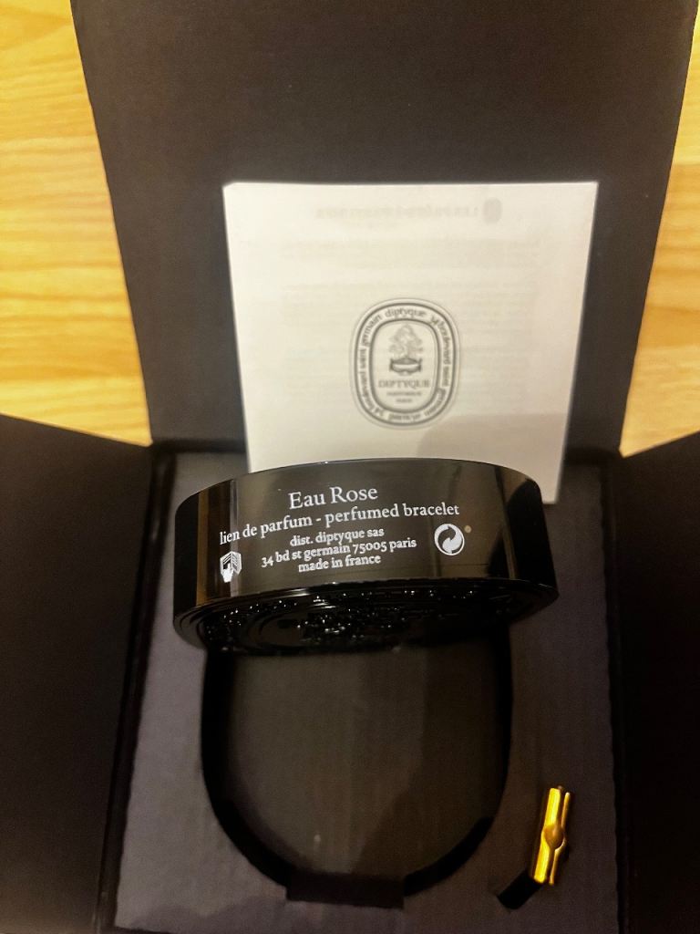 Diptyque Eau Rose Perfumed Bracelet (with box with clip)