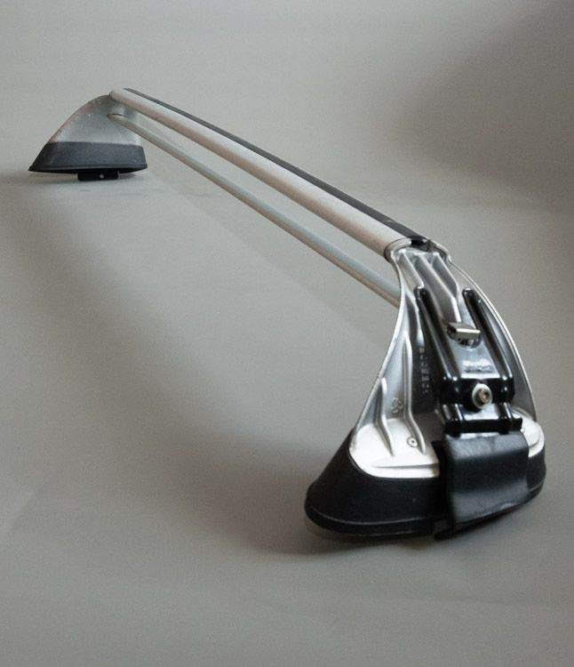 Alfa Romeo Giulietta Locking Roof Bars