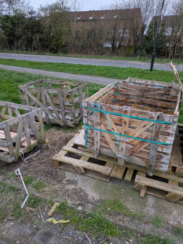 Free wooden crates