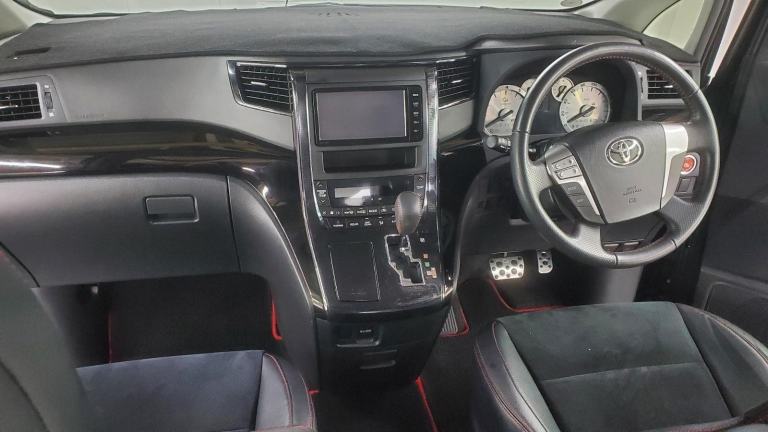 Toyota vellfire 2.4 auto gs 7 seater only 45k miles japanese import 4.5 grade 