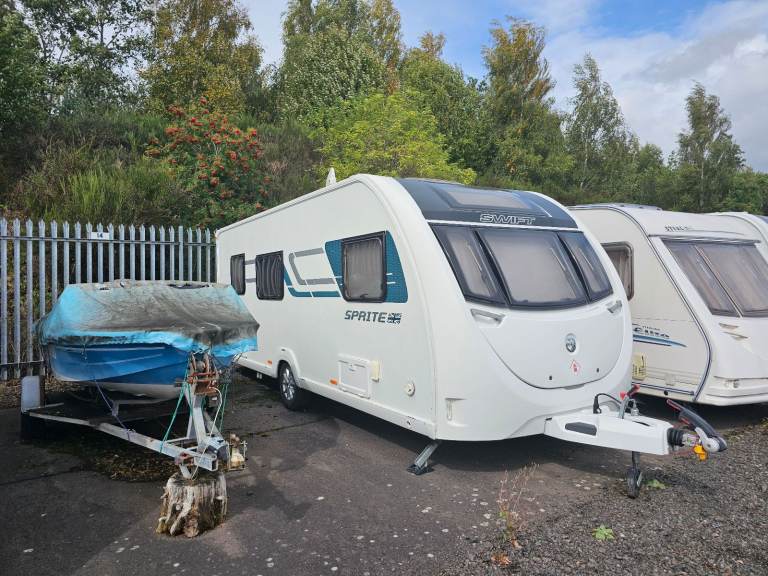 SWIFT Sprite Major 6 TD 6 Berth End Bedroom 2018 in very good condition. 