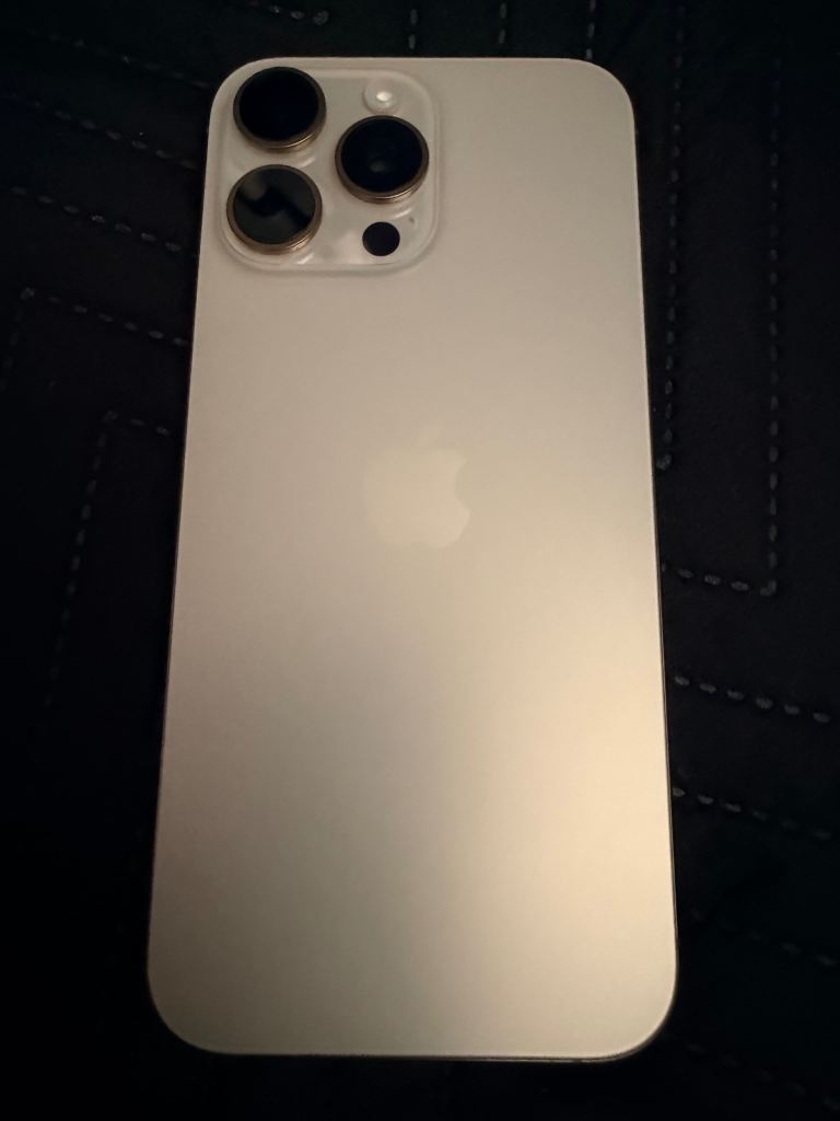 iPhone 16 pro max 512gb 
