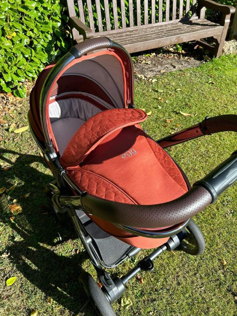 Pushchair Bundle (Egg 2 - Excellent Condition!)