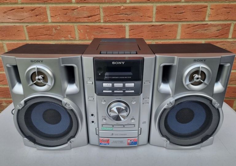 Sony MHCEC50 Mini Hi-Fi 3Disk Change, CD, MP3, AM/FM Radio, Sound Enhancer
