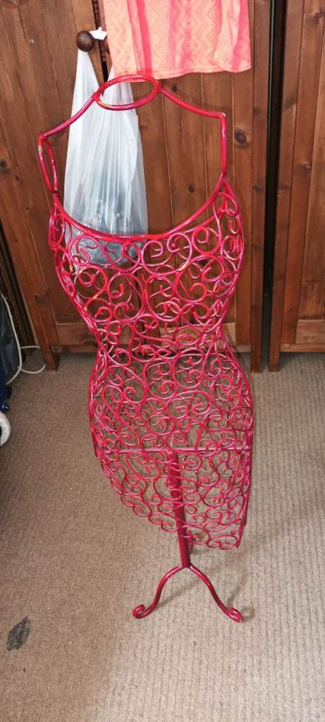 Midi metal mannequin 