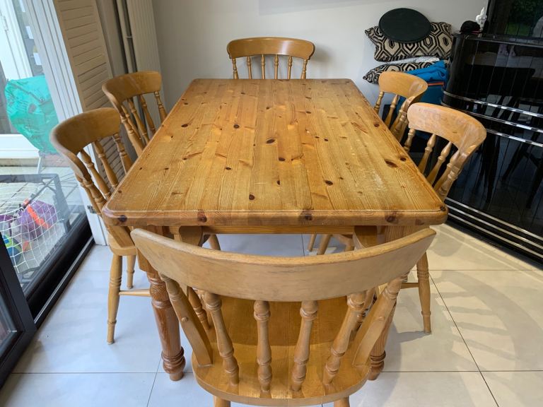 Dining table set