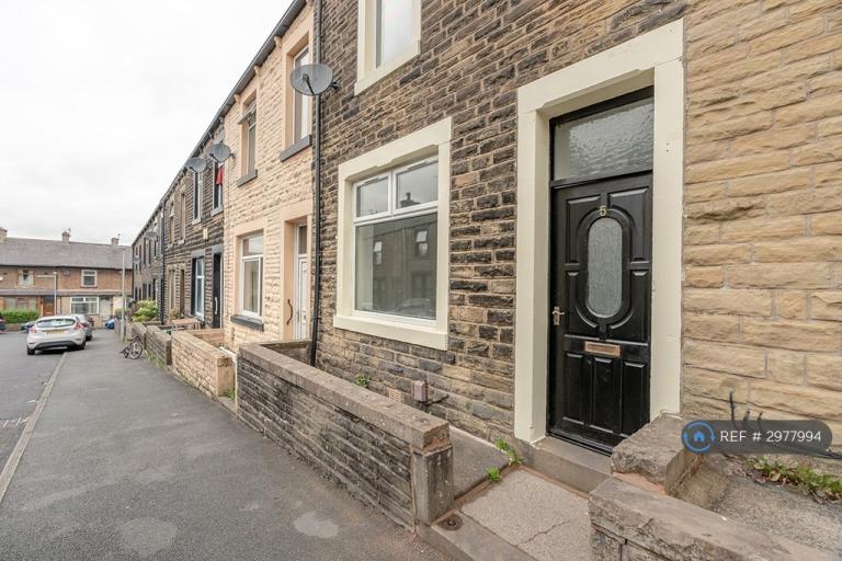 3 bedroom house in Lord St, Nelson, BB9 (3 bed) (#2977994)