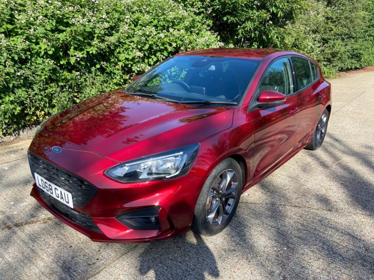 2018 Ford Focus 1.0 EcoBoost 125 ST-Line 5dr Red 38k Miles Years MOT Warranty HATCHBACK Petrol Ma...