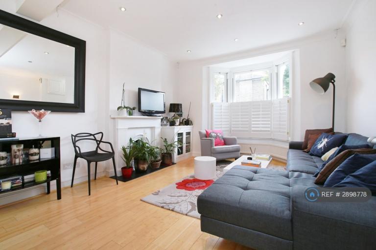 4 bedroom house in Orbel St, London, SW11 (4 bed) (#2898778)