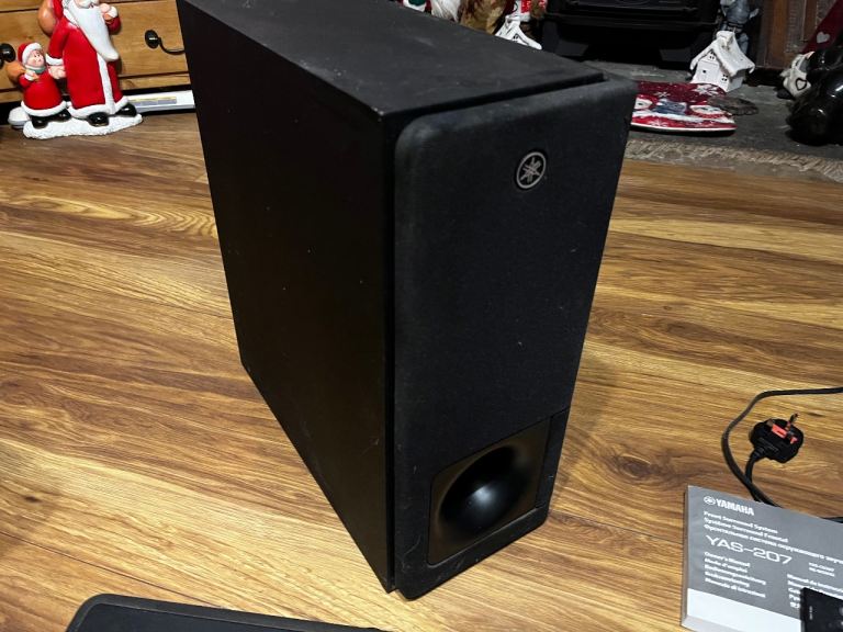 Sound bar and sub-woofer - Yamaha YAS-207