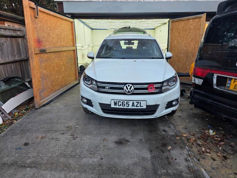 Volkswagen, TIGUAN, Estate, 2015, Semi-Auto, 1968 (cc), 5 doors