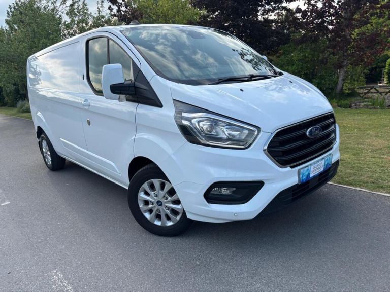 2022 Ford Transit Custom 2.0 EcoBlue 130ps Low Roof Limited Van Auto PANEL VAN Diesel Automatic