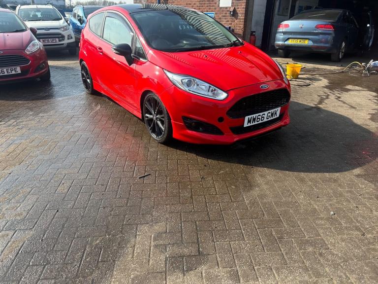 2016 Ford Fiesta 1.0 EcoBoost 140 Zetec S Red 3dr HATCHBACK PETROL Manual