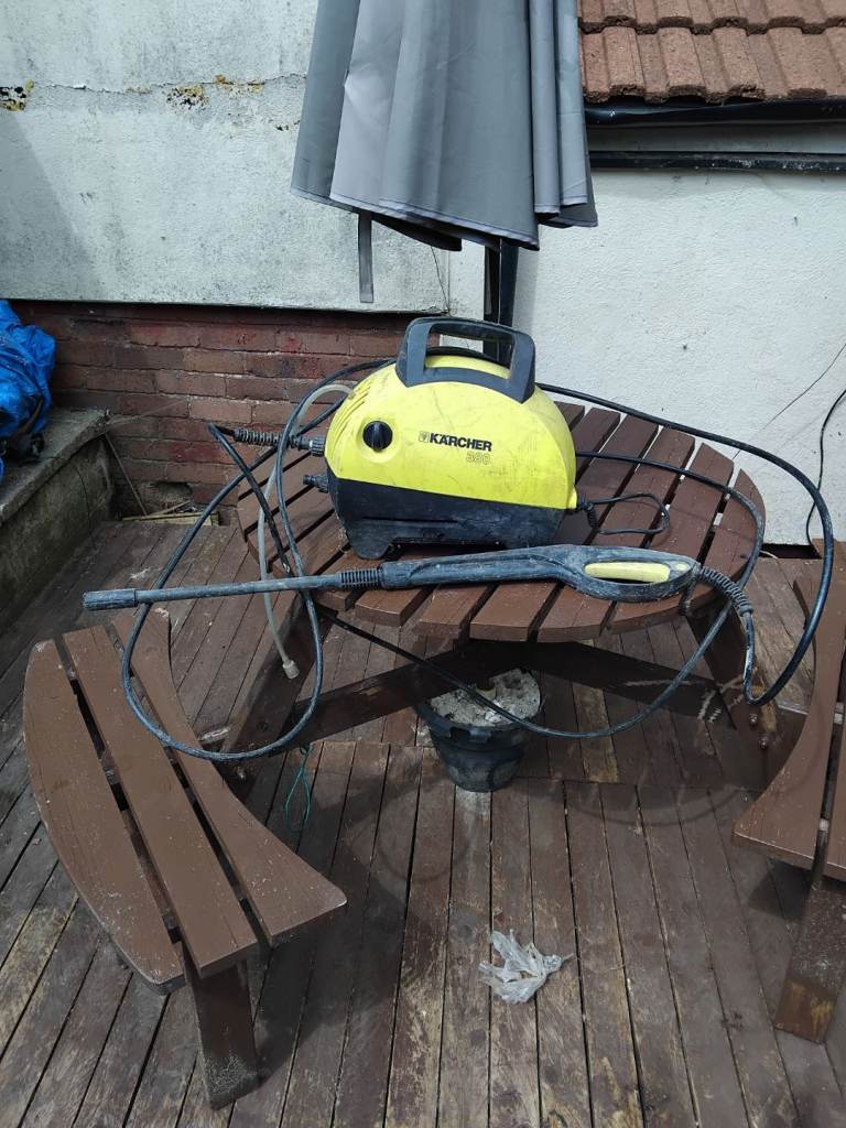 Karcher pressure washer 