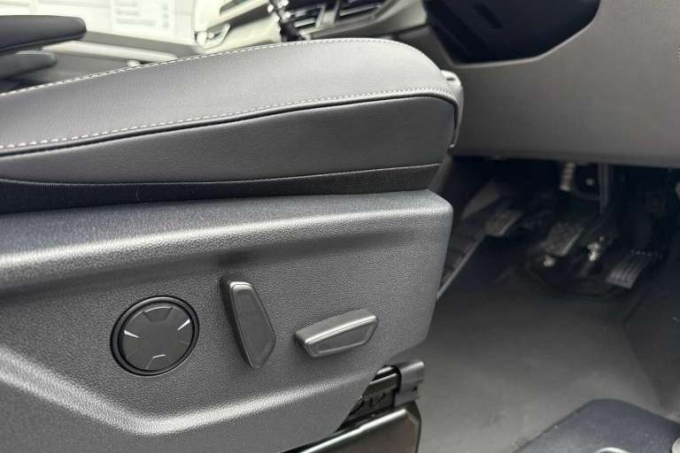 2025 Volkswagen Transporter 2.0 TDI 110 Commerce Pro Van-2 Seats Van DIESEL Manual