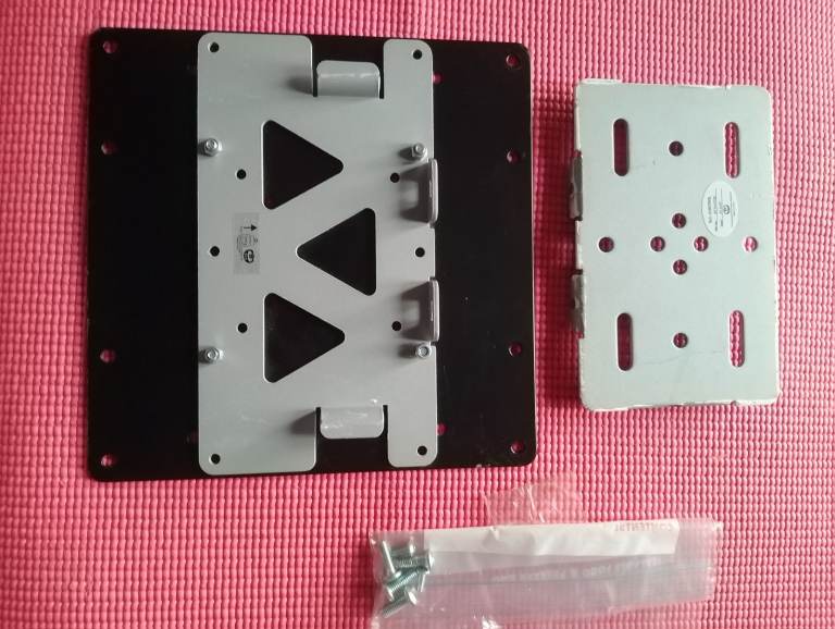 TV WALL BRACKET 
