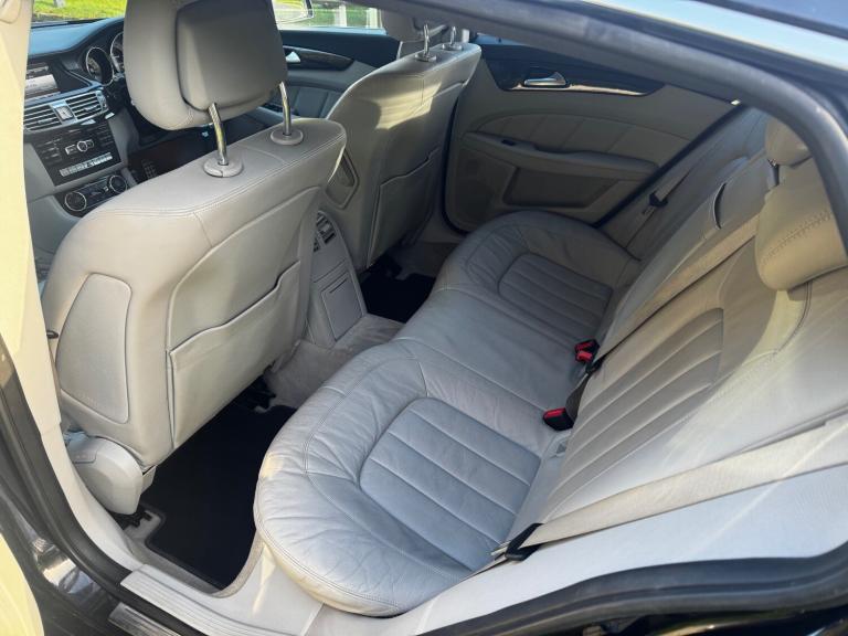2013 Mercedes-Benz CLS CLS 350 CDI BlueEFFICIENCY AMG Sport 5dr Tip Auto ESTATE Diesel Automatic