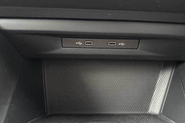 2020 Volkswagen Golf 1.5 eTSI 150 R-Line 5dr DSG Hatchback Petrol Automatic