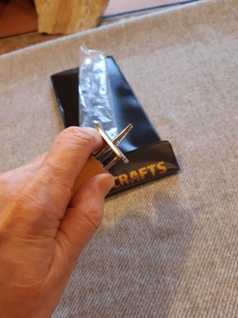 New bead knotter, crafts, beading