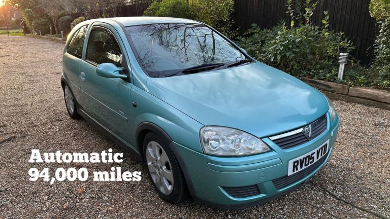2005 Vauxhall Corsa 1.4i 16V Design 3dr Auto HATCHBACK Petrol Automatic