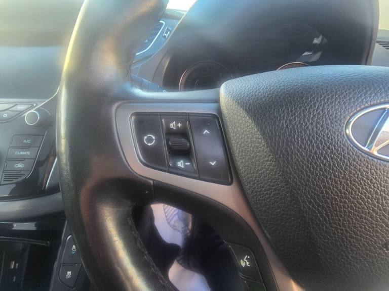 2017 Hyundai i40 1.7 CRDi Blue Drive Premium 5dr ESTATE DIESEL Manual