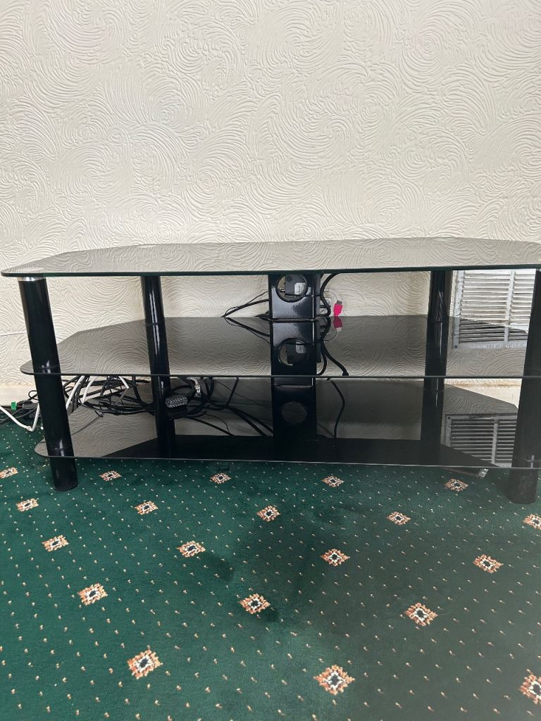 Large glass tv unit 