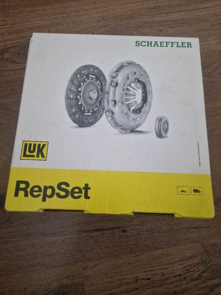 LuK RepSet 620 3324 00 Clutch kit For SKODA FABIA  Vin to 74111824
