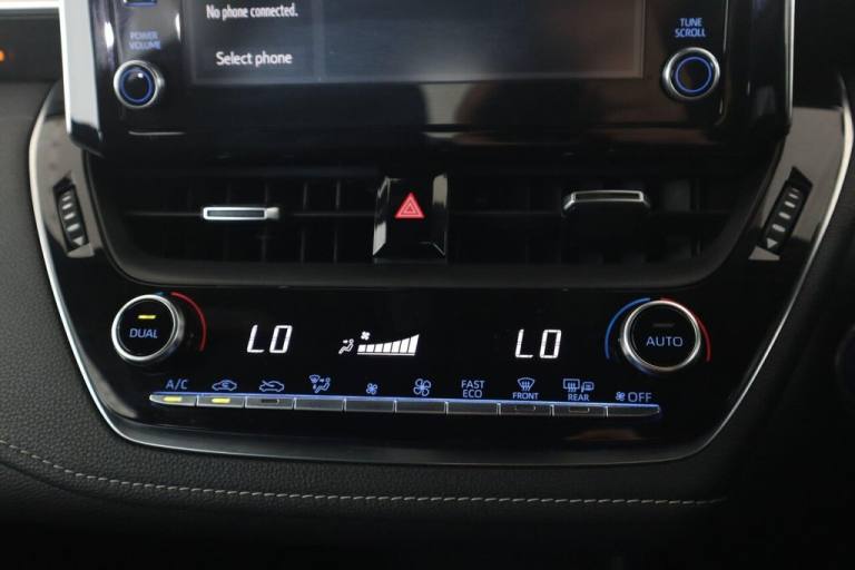 2022 Toyota Corolla 1.8 VVT-h Icon CVT Euro 6 (s/s) 5dr Hatchback PETROL/ELECTRIC Automatic