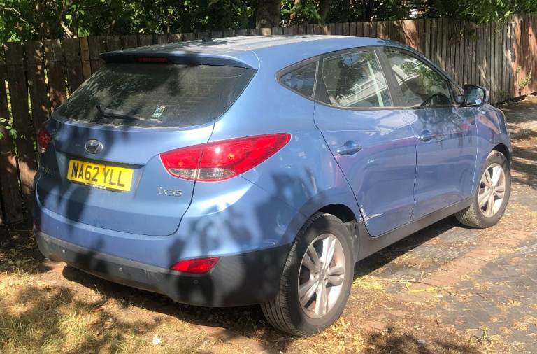 hyundai ix35  1.6 petrol manual ( spare or repair )