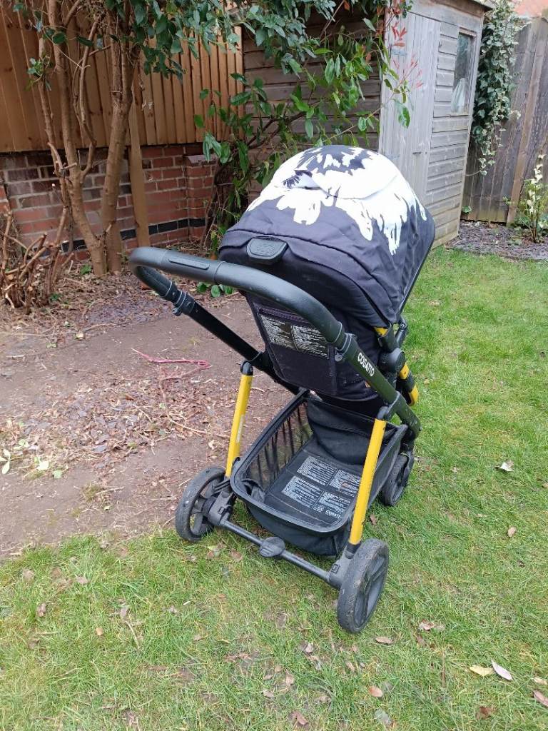 Cosatto WOW Sunburst Travel System