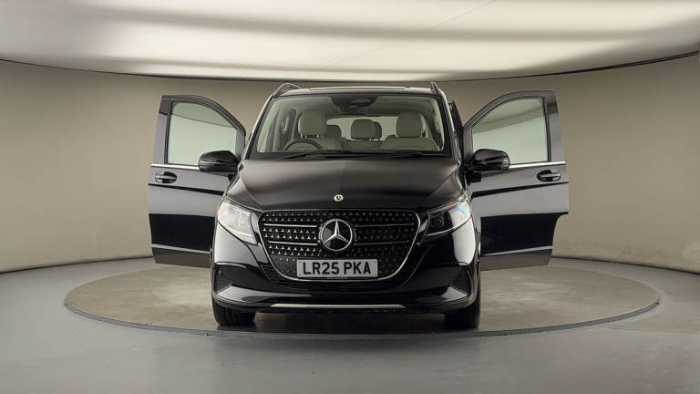 2025 Mercedes-Benz V-Class 2.0 V220d Premium MPV 5dr Diesel G-Tronic+ Euro 6 (s/s) (8 Seat, Extra...