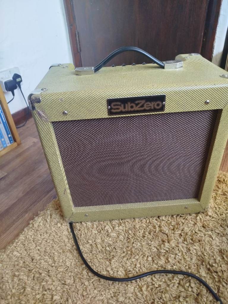 Sub Zero Guitar Amp 