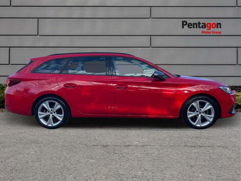  SEAT Leon Estate 1.5 Etsi Mhev Fr Estate 5dr Petrol Hybrid Dsg Euro 6 s/s 150