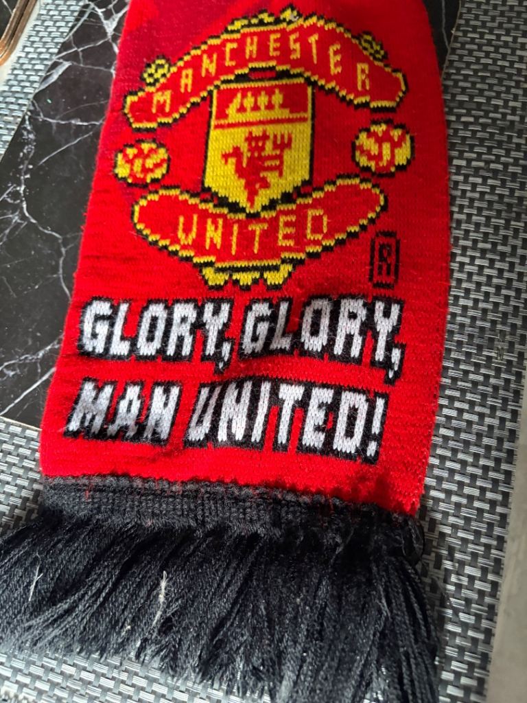 Manchester United Scarf – Red, Good Condition