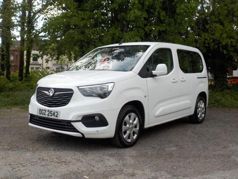 2019 Vauxhall Combo Life 1.5 Turbo D 130 Energy 5dr MPV DIESEL Manual