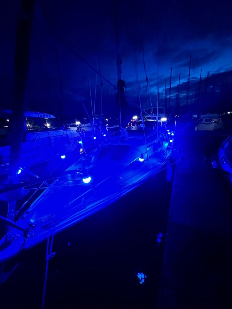 Catalina 22 22ft Swing Keel Sailing Yacht