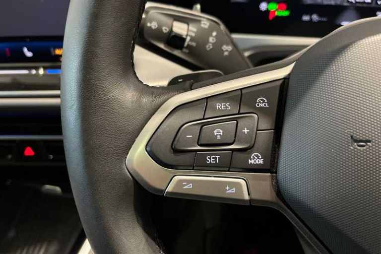 2025 Volkswagen Passat 1.5 eTSI Elegance 5dr DSG ESTATE PETROL Automatic