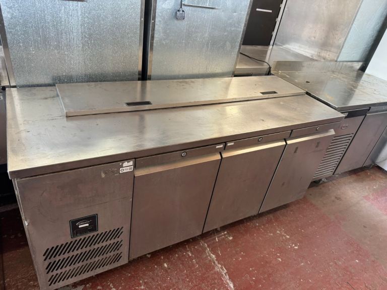 Commercial Stainless Steel Counter Fridge – Salad Prep Station