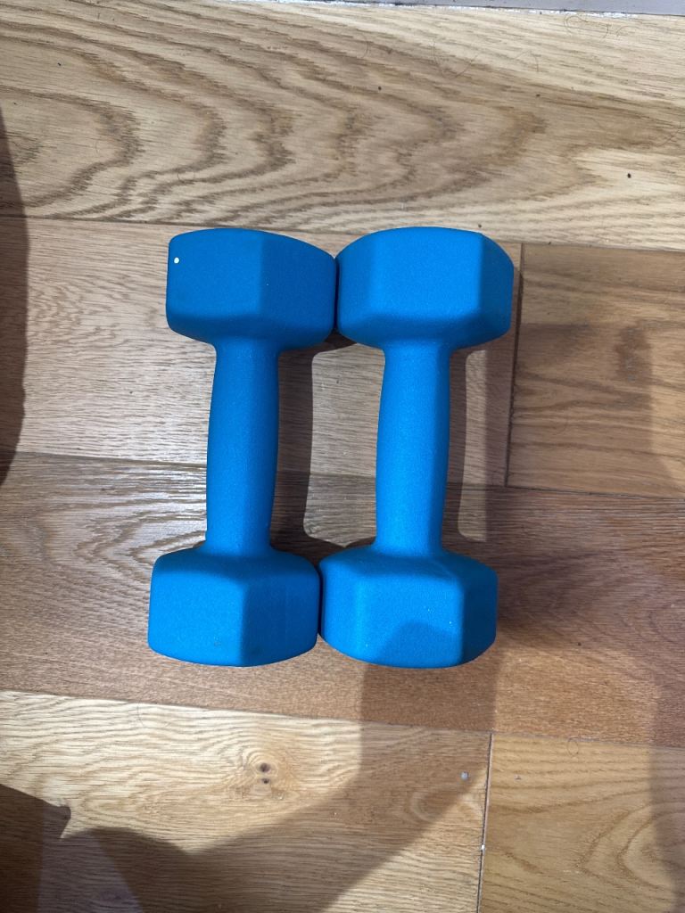 Pair of 5kg Hex Anti Roll Non Slip Neoprene Dumbbell Weights