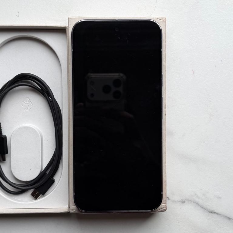 Google Pixel 10 Pro XL 256GB Unlocked (Good Condition) With Box ...