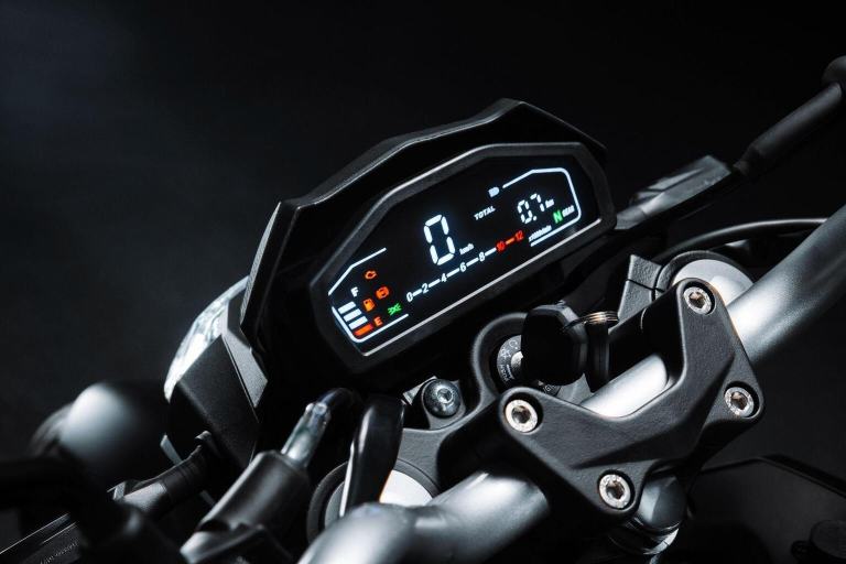 Lexmoto Cypher Electric and  Stylish