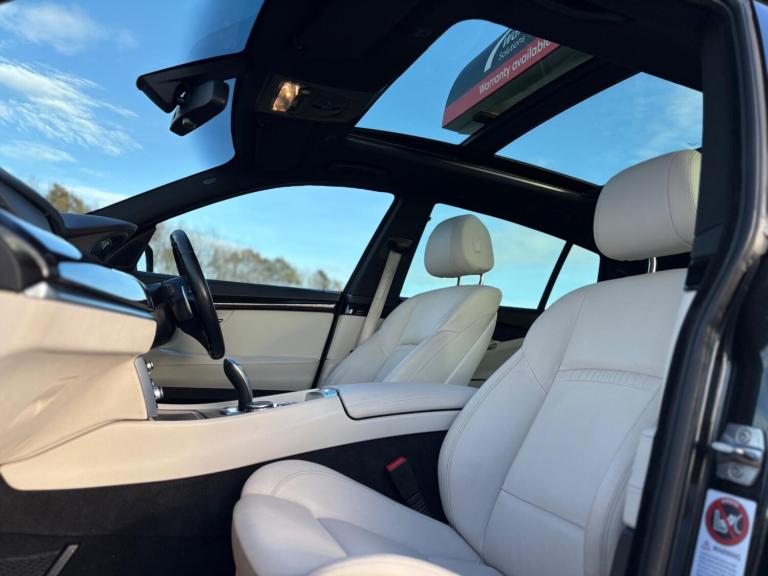 2014 BMW 5 Series 530d M Sport 5dr Step Auto HATCHBACK DIESEL Automatic