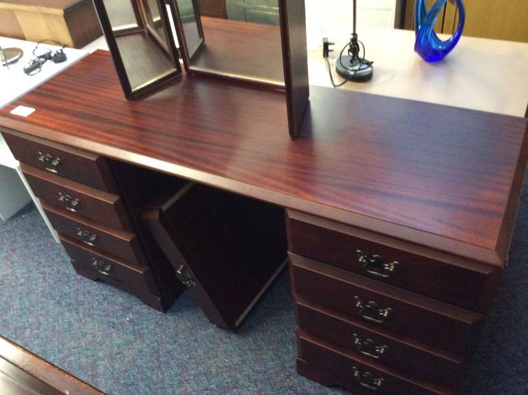 Dressing table #62842 £75
