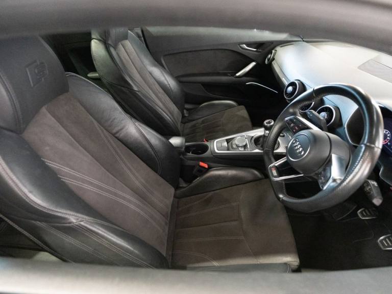 2017 Audi TT 1.8 TFSI Black Edition Coupe 3dr Petrol Manual Euro 6 (s/s) (180 ps) Coupe Petrol Ma...