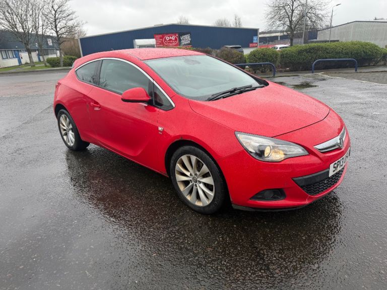Vauxhall, ASTRA GTC, Hatchback, 2013, Manual, 1956 (cc), 3 doors