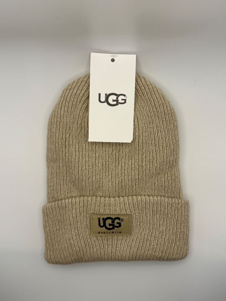 UGG beige beanie hat unisex men’s women’s 
