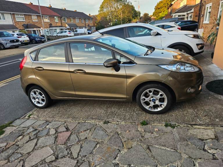 Ford, FIESTA, Hatchback, 2011, Manual, 1242 (cc), 5 doors