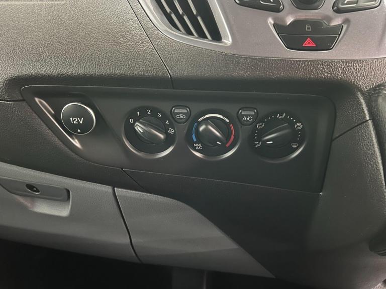 2017 Ford Transit Custom Transit Custom 2.0 TDCi 290 Limited Panel Van 5dr Diesel Manual L2 H1 (1...