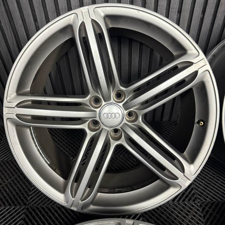 20" GENUINE AUDI Q5 5 TRIPLE SPOKE SEGMENT PEELER GREY S LINE ALLOY WHEELS